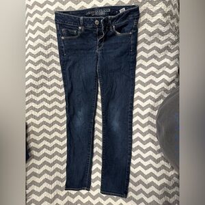 American Eagle Super Stretch Skinny Jeans Size 4